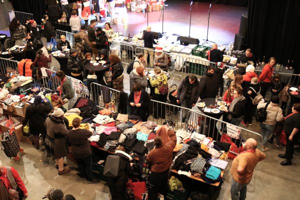 village solidaire, solidarité, Noël, précarité, pauvreté, démunis, Charleroi village solidaire, solidarité, Noël, précarité, pauvreté, démunis, Charleroi
